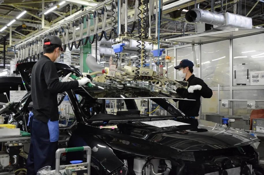 1740650472439134.jpeg 640-6.jpeg