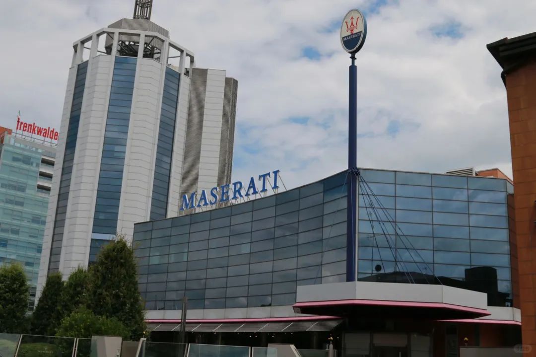 1743852900706324.jpeg 640-6.jpeg