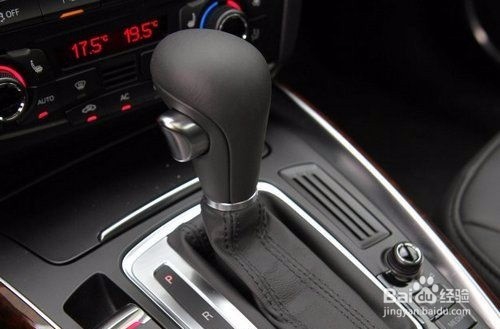 如何正确使用汽车千斤顶？使用方法及注意事项